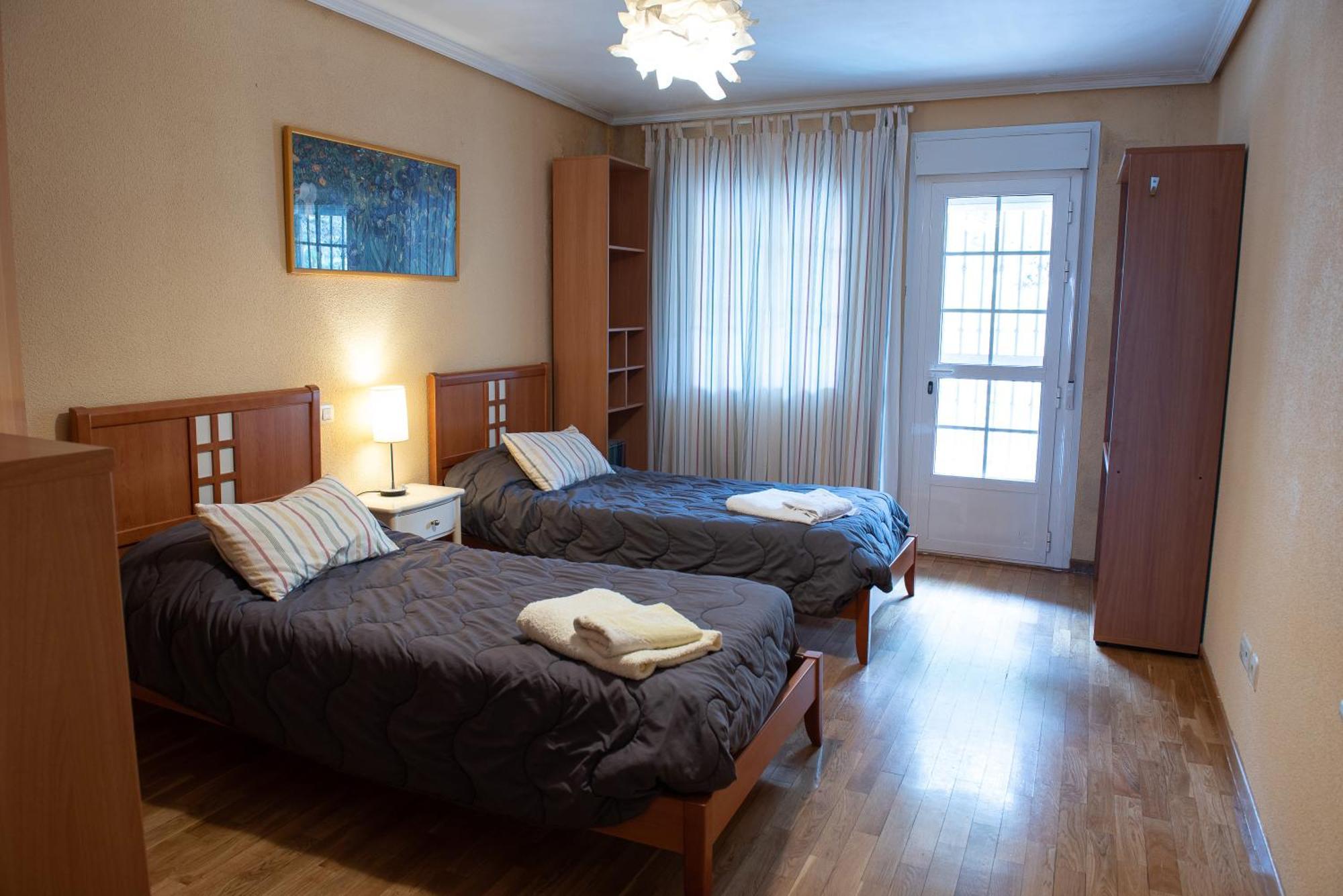 ハランディージャ・デ・ラ・ベラ Casa Dovelaヴィラ エクステリア 写真